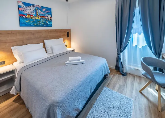 Pinna - Galija 아파트 풀라